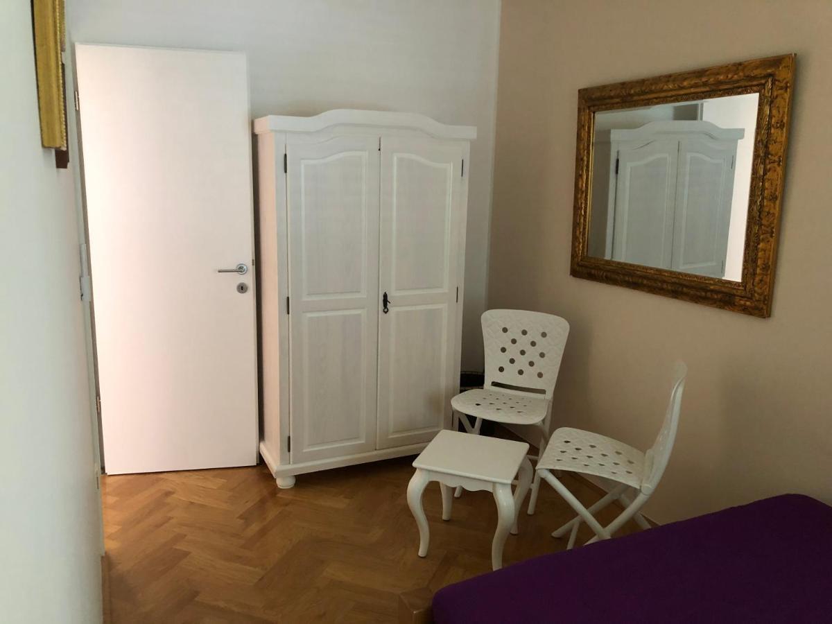 Apartment Betty Malinska Exterior foto